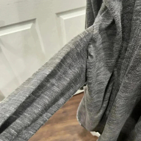 Active brand plus size belted,hooded, jacket w reverse hem - Picture 7 of 10